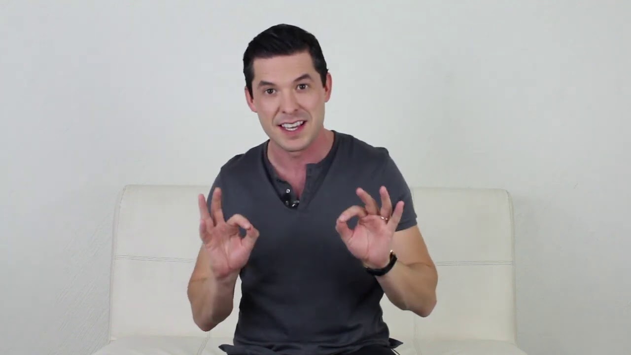 se puede enamorar un chico joven de una mujer mayor