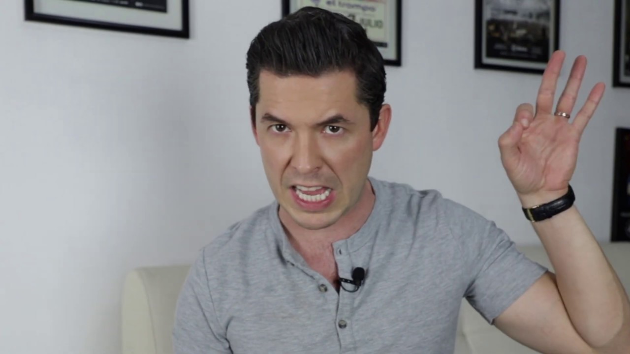 la ex de mi pareja lo manipula