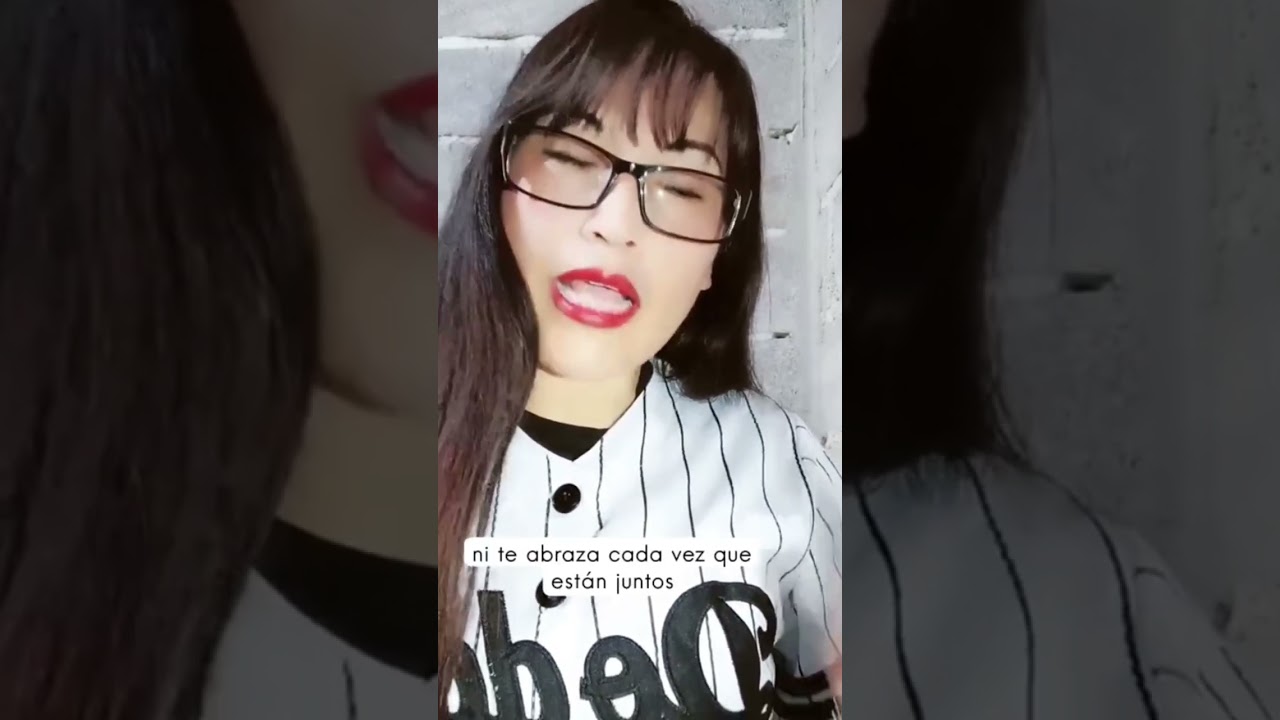 mi pareja no me besa ni me abraza