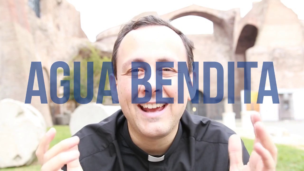 para que sirve el agua bendita